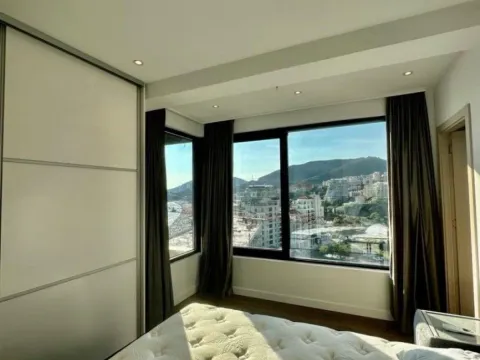 Sale, three bedroom apartment, 85m², Bečići, Budva - image 1