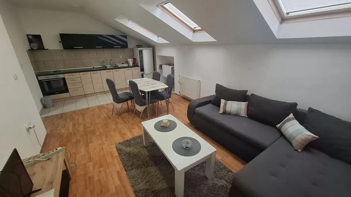 Izdavanje, jednosoban stan, 44m², Telep, Novi Sad Sve Podlokacije