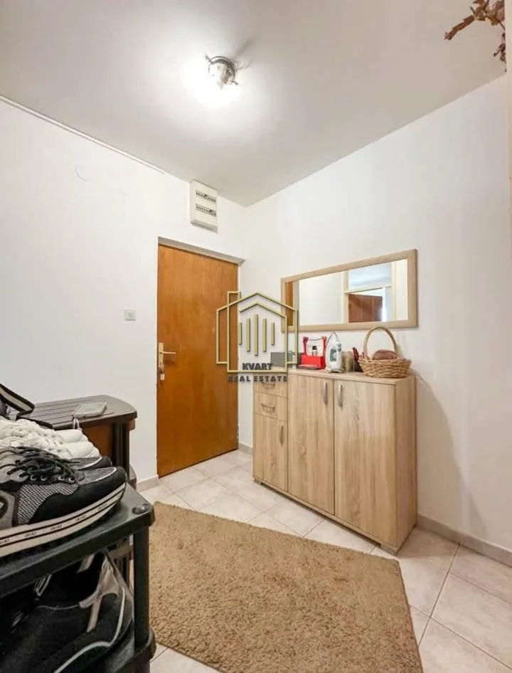 Prodaja, jednosoban stan, 55m², Stari Aerodrom, Podgorica