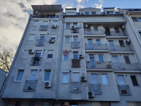 Izdavanje, trosoban stan, 90m², Centar, Subotica - image 15