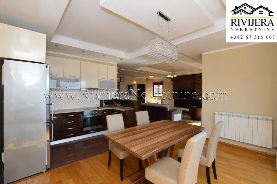 Prodaja, trosoban stan, 140m², Zelenika, Herceg Novi