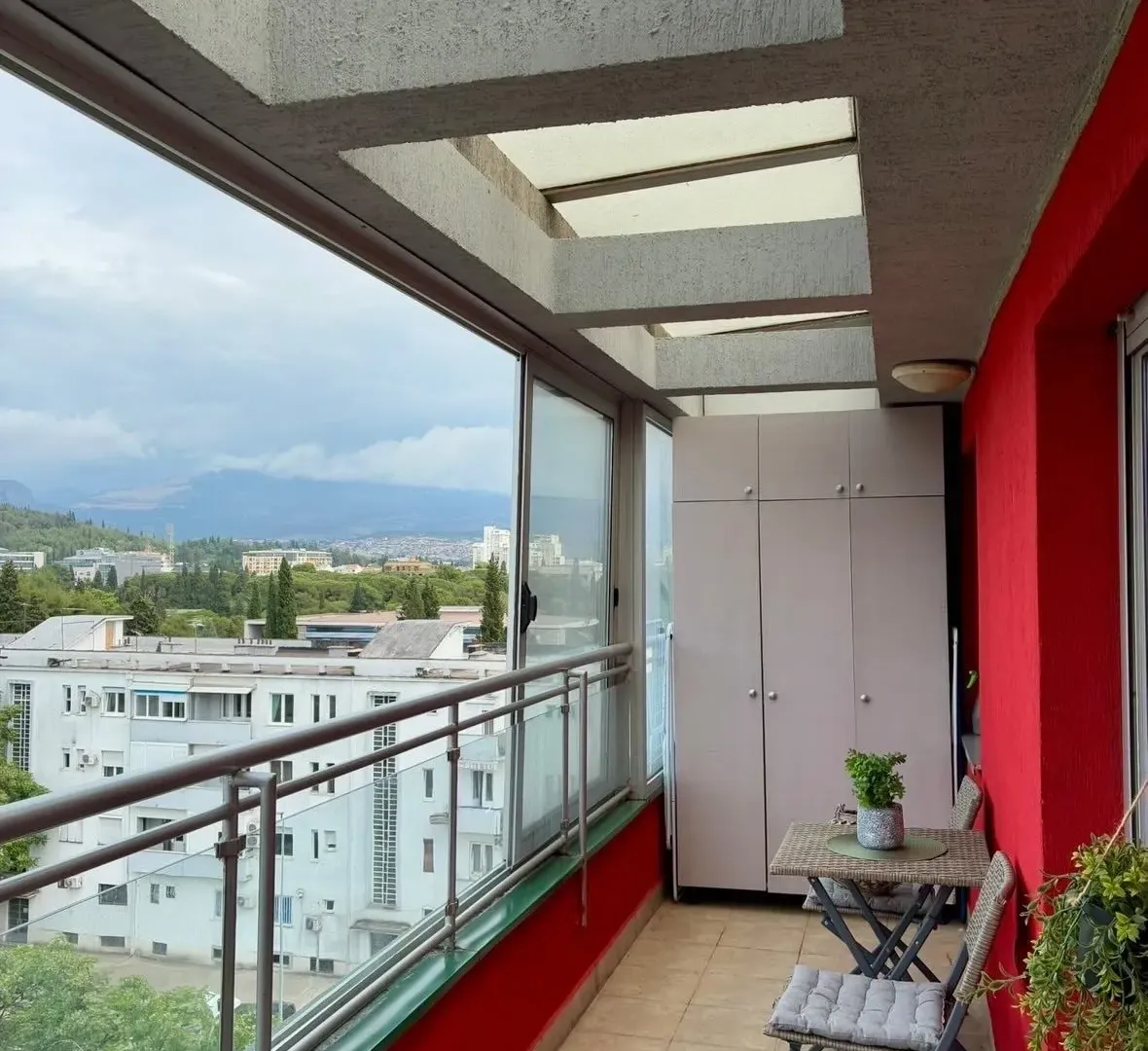 Rent, studio apartment, 37m², Preko Morače, Podgorica