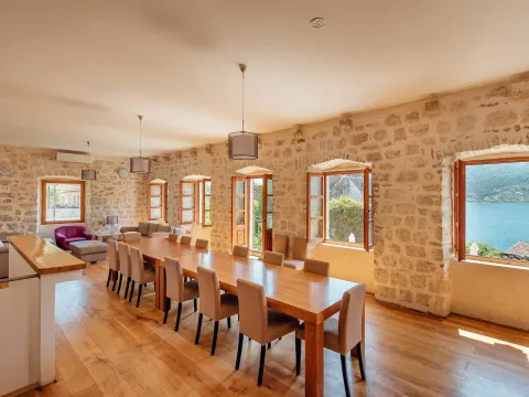 Sale, house, 484m², Perast, Kotor - image 8