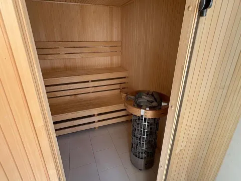 Prodaja, stan, 42m², Budva, Crna Gora - image 9