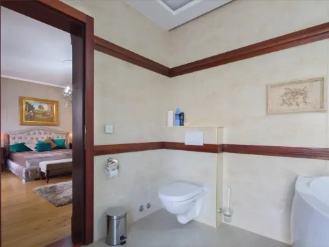 Prodaja, kuća, 690m², Prčanj, Kotor - image 31