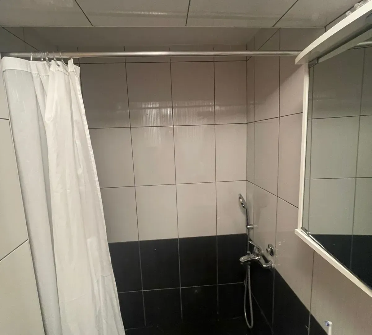 Prodaja, dvosoban stan, 85m², Lastva Grbaljska, Kotor