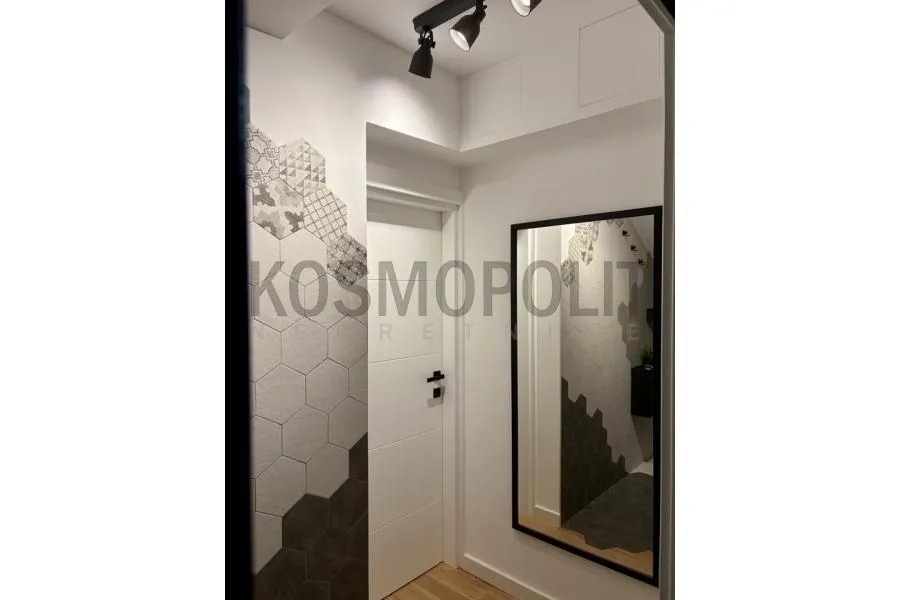 Prodaja, četvorosoban stan, 85m², Višnjička Banja, Palilula Sve Podlokacije