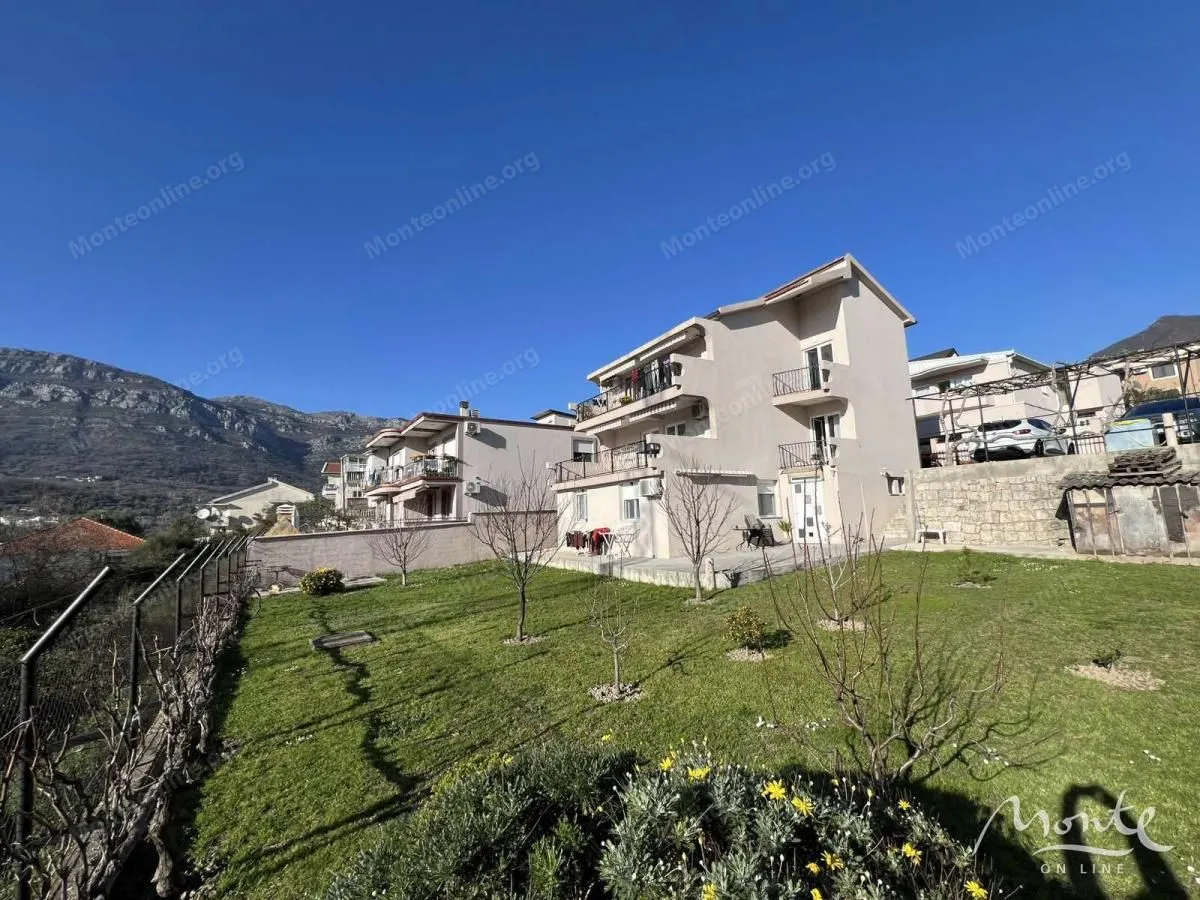 Sale, house, 350m², Bjeliši, Bar