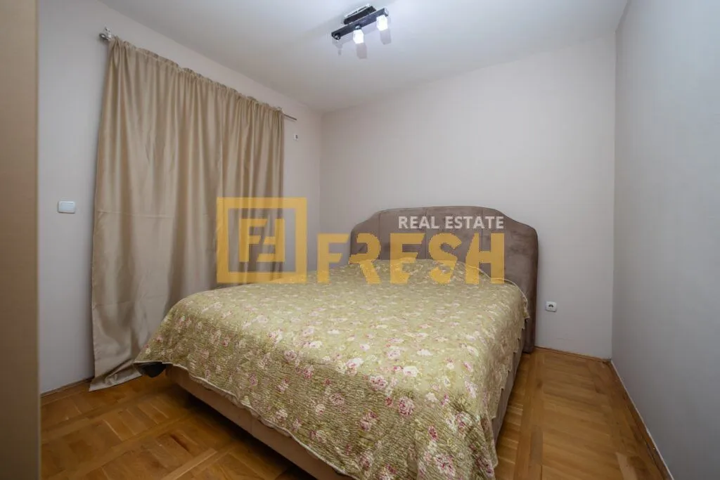 Prodaja, dvosoban stan, 70m², Cetinje, Crna Gora