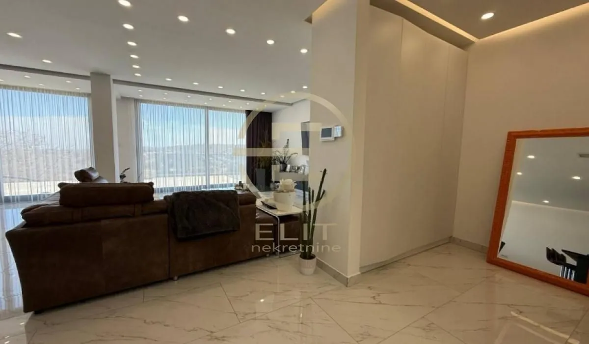 Sale, house, 173m², Sremska Kamenica, Petrovaradin