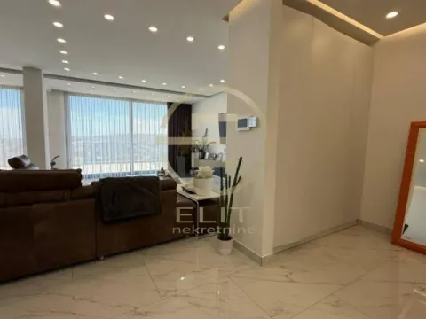 Prodaja, kuća, 173m², Sremska Kamenica, Petrovaradin - image 12