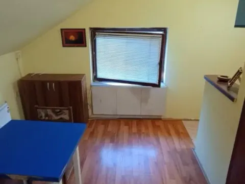 Izdavanje, garsonjera, 22m², Podbara, Novi Sad Sve Podlokacije - image 5