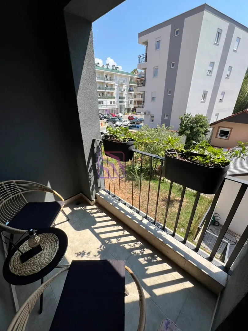 Prodaja, trosoban stan, 82m², Centar, Podgorica