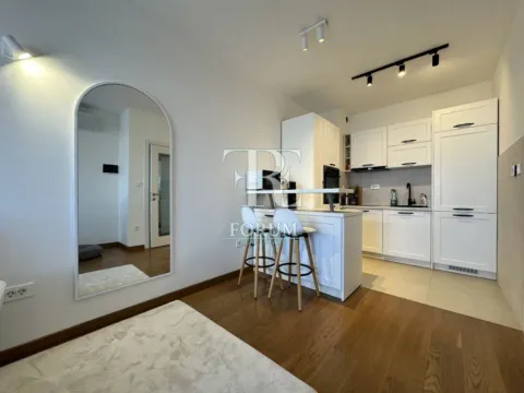 Izdavanje, jednosoban stan, 50m², Tološka šuma, Podgorica - image 3