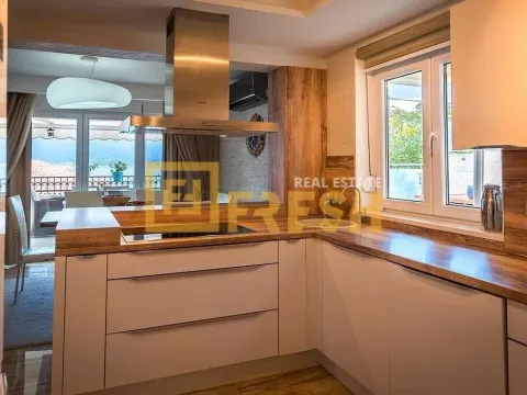 Prodaja, kuća, 300m², Tivat, Crna Gora - image 12