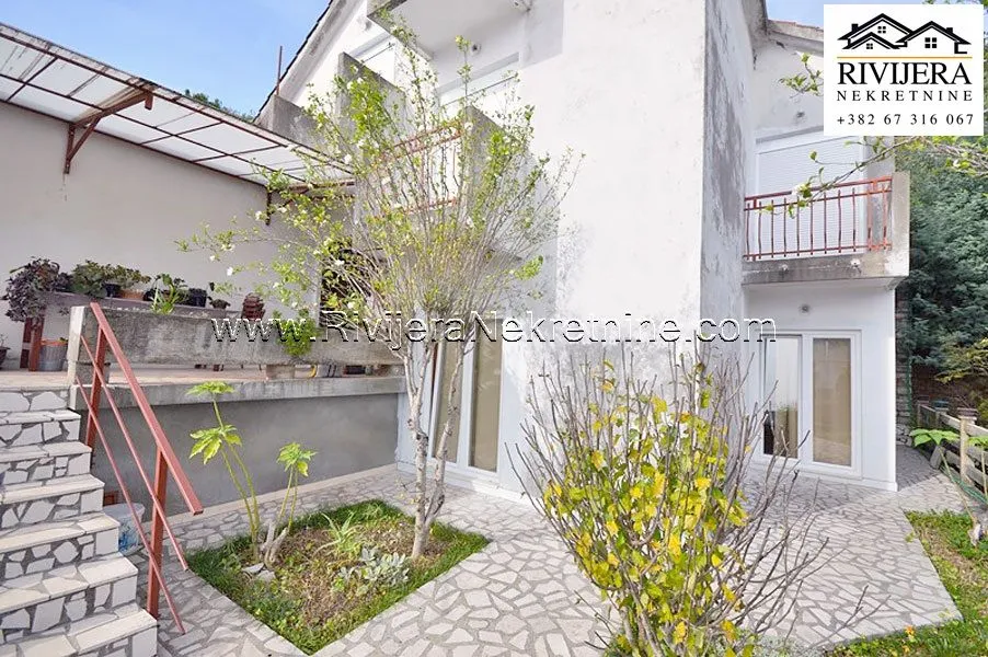 Prodaja, kuća, 222m², Meljine, Herceg Novi