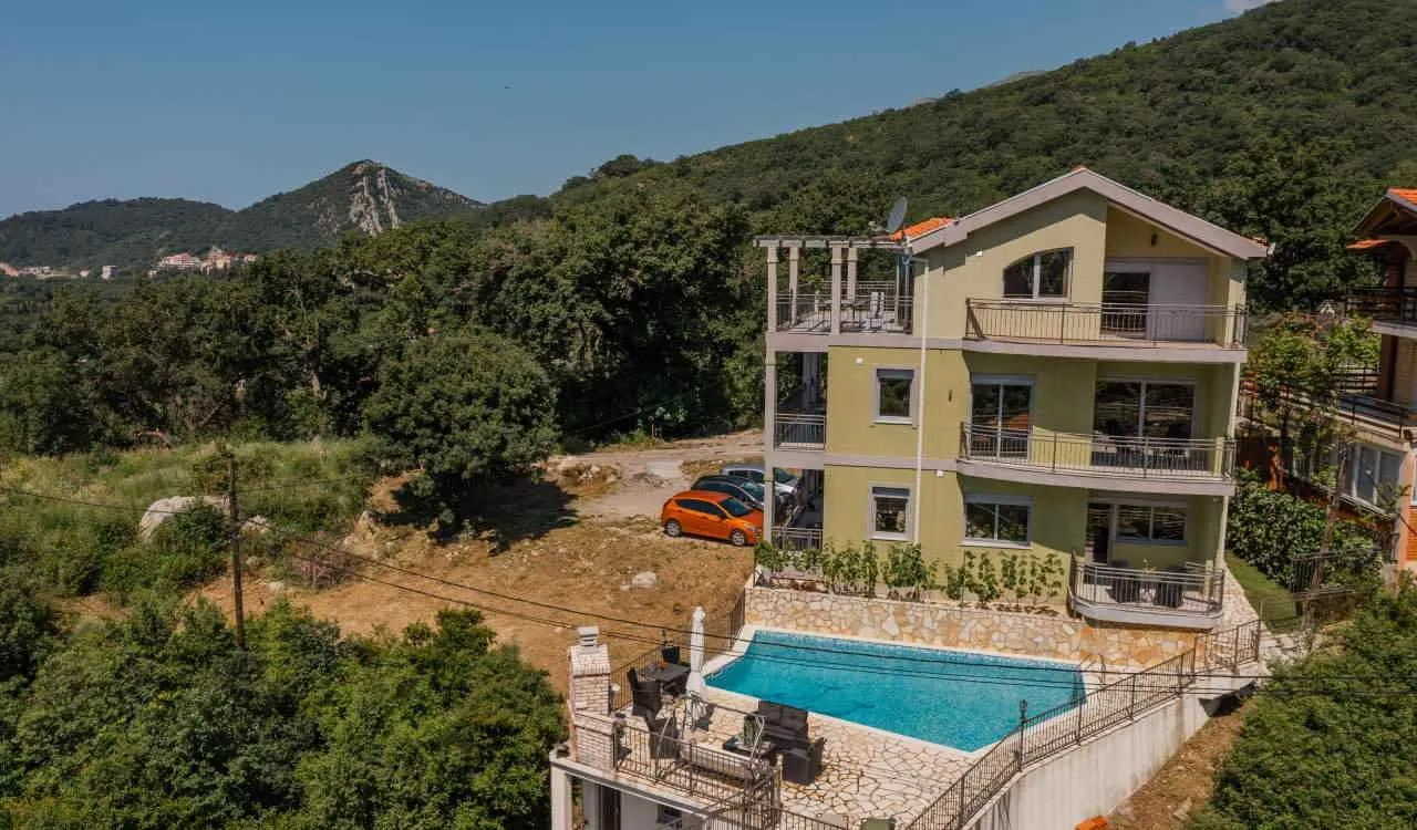 Sale, house, 274m², Buljarica, Budva