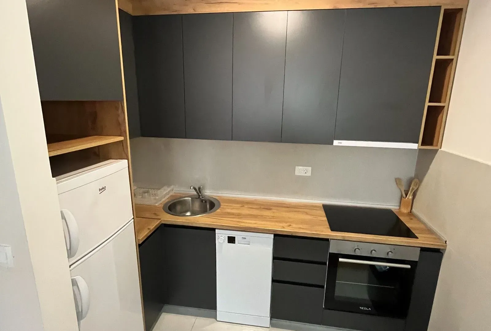Prodaja, jednosoban stan, 49m², Central Point, Podgorica