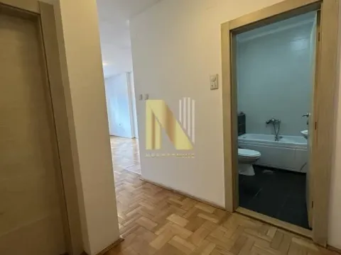 Izdavanje, dvosoban stan, 45m², Bulevar Oslobodjenja, Novi Sad Sve Podlokacije - image 8
