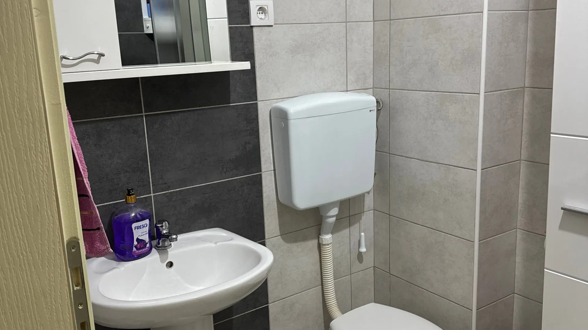 Prodaja, jednosoban stan, 38m², Gruda, Cetinje