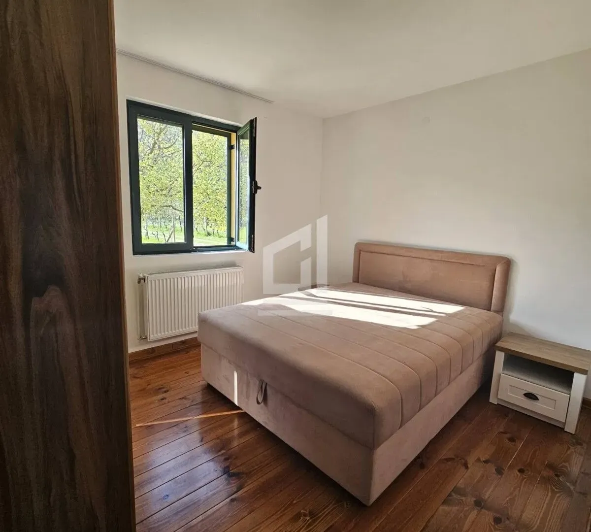 Rent, house, 128m², Podgorica, Crna Gora