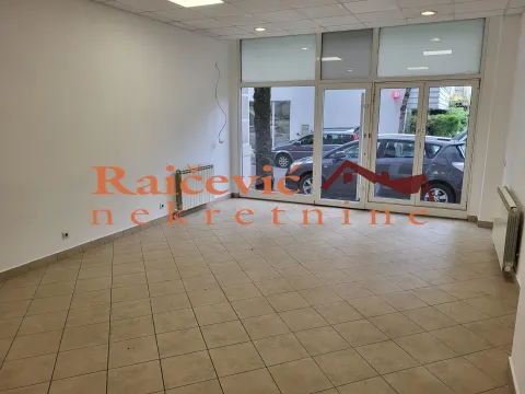 Prodaja, poslovni prostor, 38m², Stari Grad, Beograd - image 1