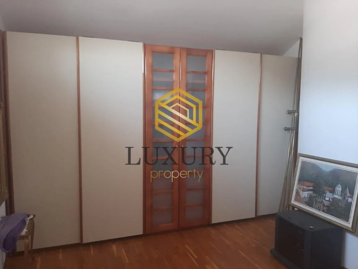 Prodaja, stan, 160m², Ljubović, Podgorica