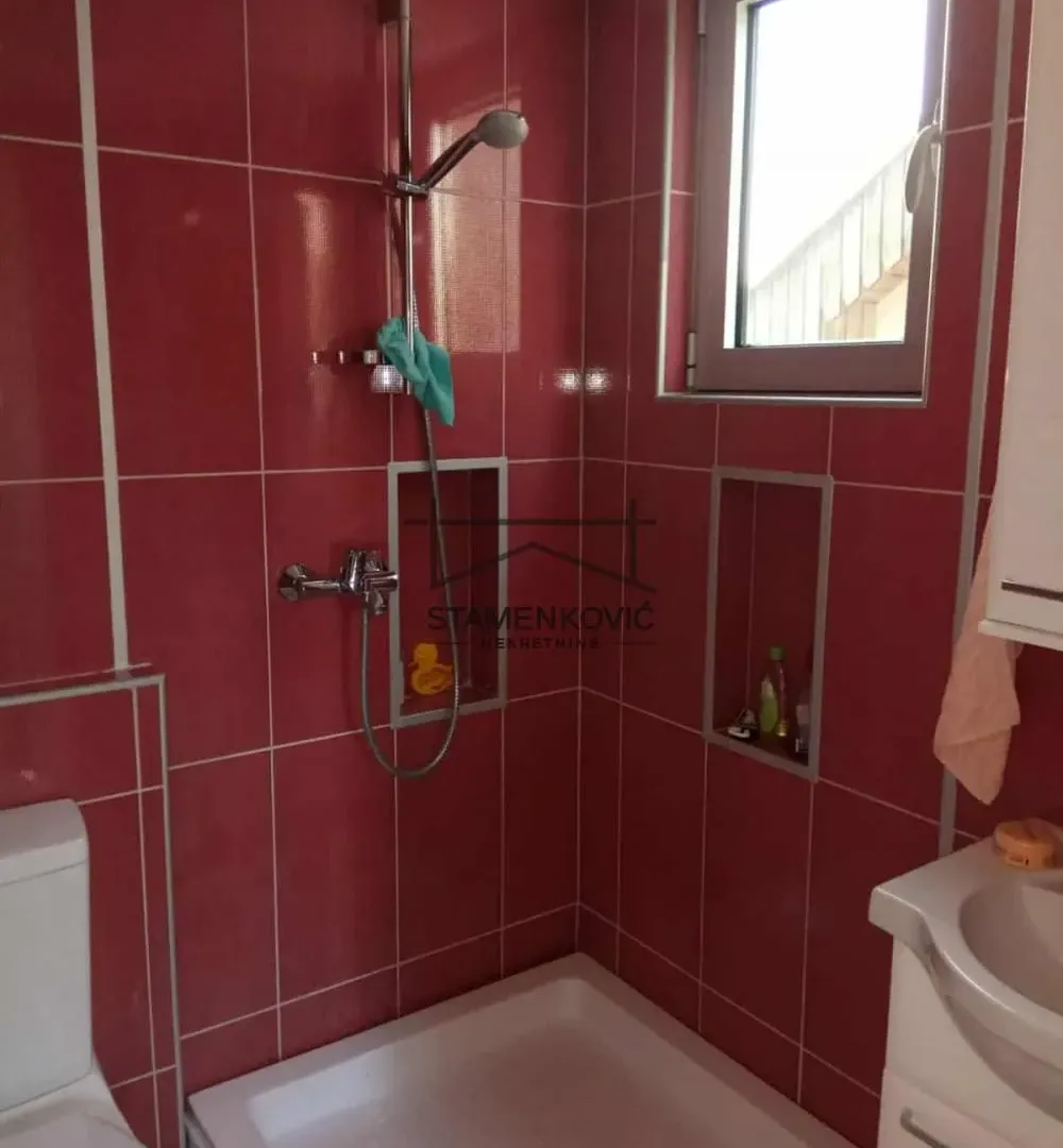 Prodaja, kuća, 30m², Ribnjak, Petrovaradin