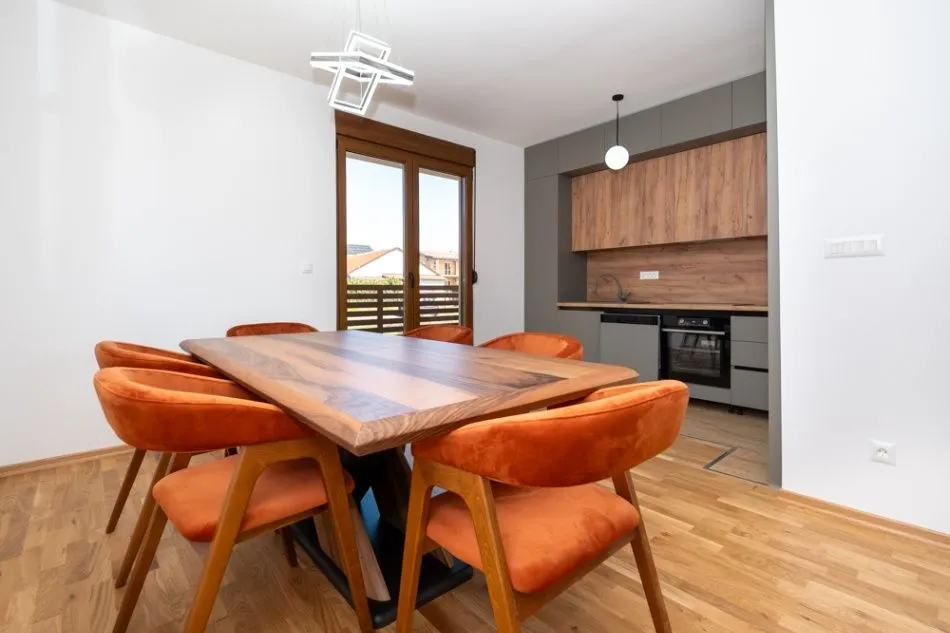 Rent, house, 140m², Donja Gorica, Podgorica