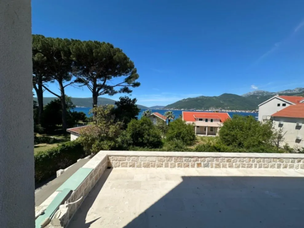 Prodaja, kuća, 500m², Donja Lastva, Tivat