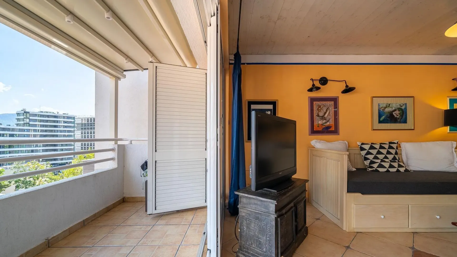 Prodaja, trosoban stan, 124m², Budva, Crna Gora