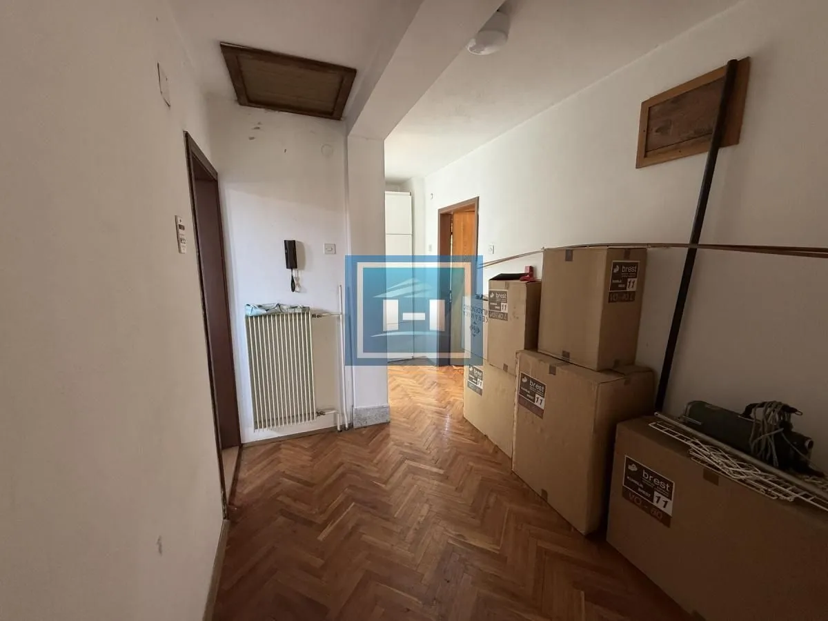 Sale, house, 257m², Strelište, Jagodina