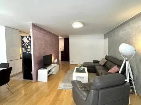 Rent, three bedroom apartment, 94m², Lion, Zvezdara Sve Podlokacije - image 8