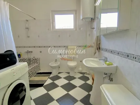 Sale, house, 540m², Jajinci, Voždovac Sve Podlokacije - image 13