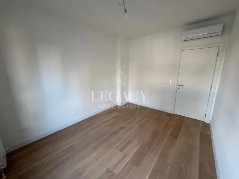 Sale, two bedroom apartment, 56m², Savski Venac, Beograd - image 10