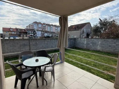 Rent, two bedroom apartment, 90m², Stari Aerodrom, Podgorica - image 9