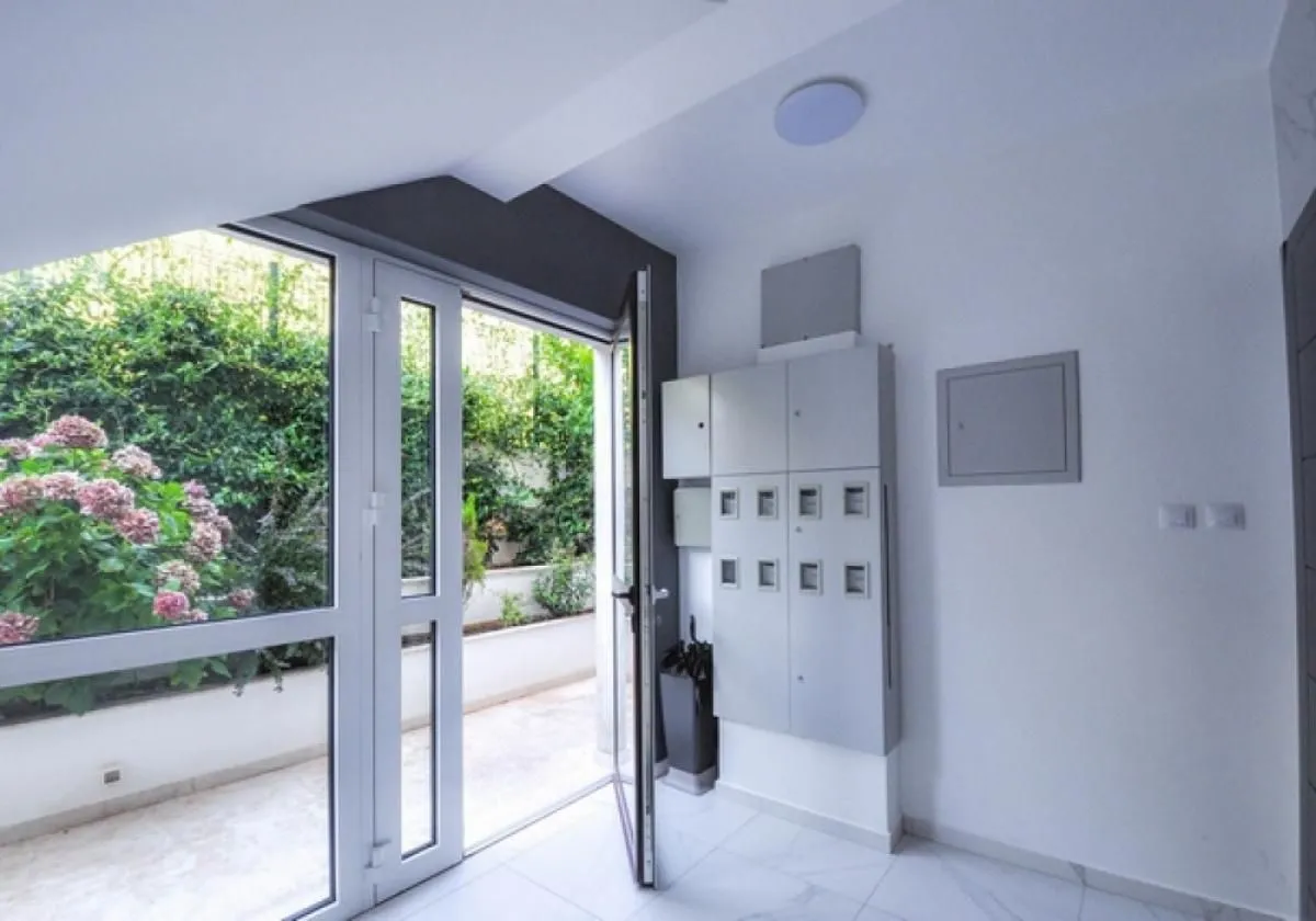 Sale, three bedroom apartment, 92m², Donja Lastva, Tivat