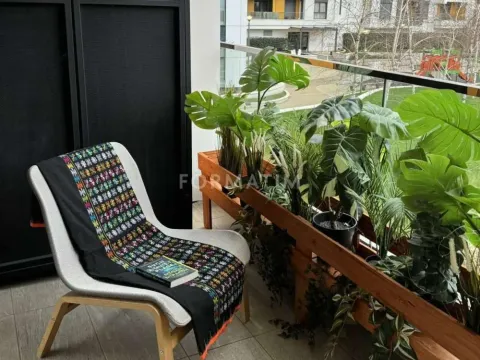 Izdavanje, dvosoban stan, 63m², Poštanska Štedionica, Palilula Sve Podlokacije - image 1