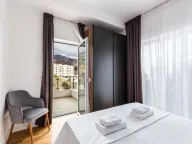 Izdavanje, dvosoban stan, 54m², Bečići, Budva - image 10