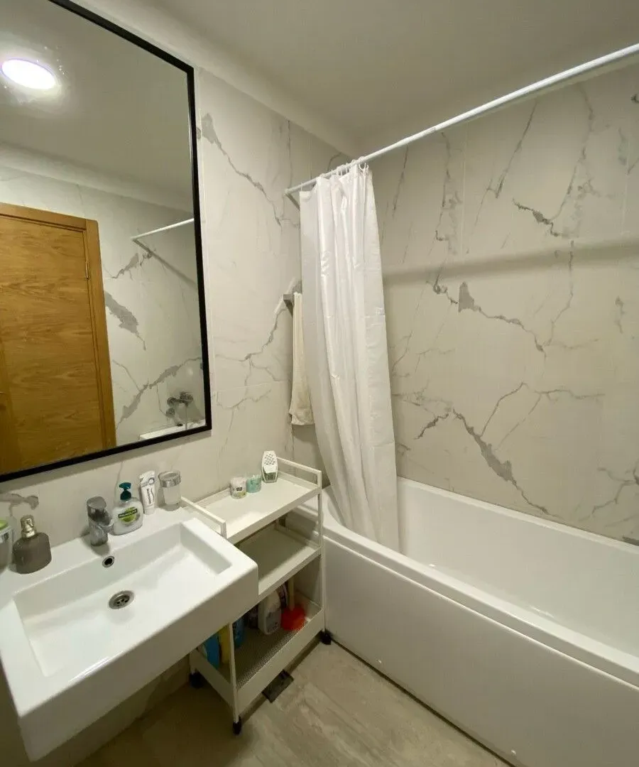 Izdavanje, jednosoban stan, 55m², Centar, Tivat