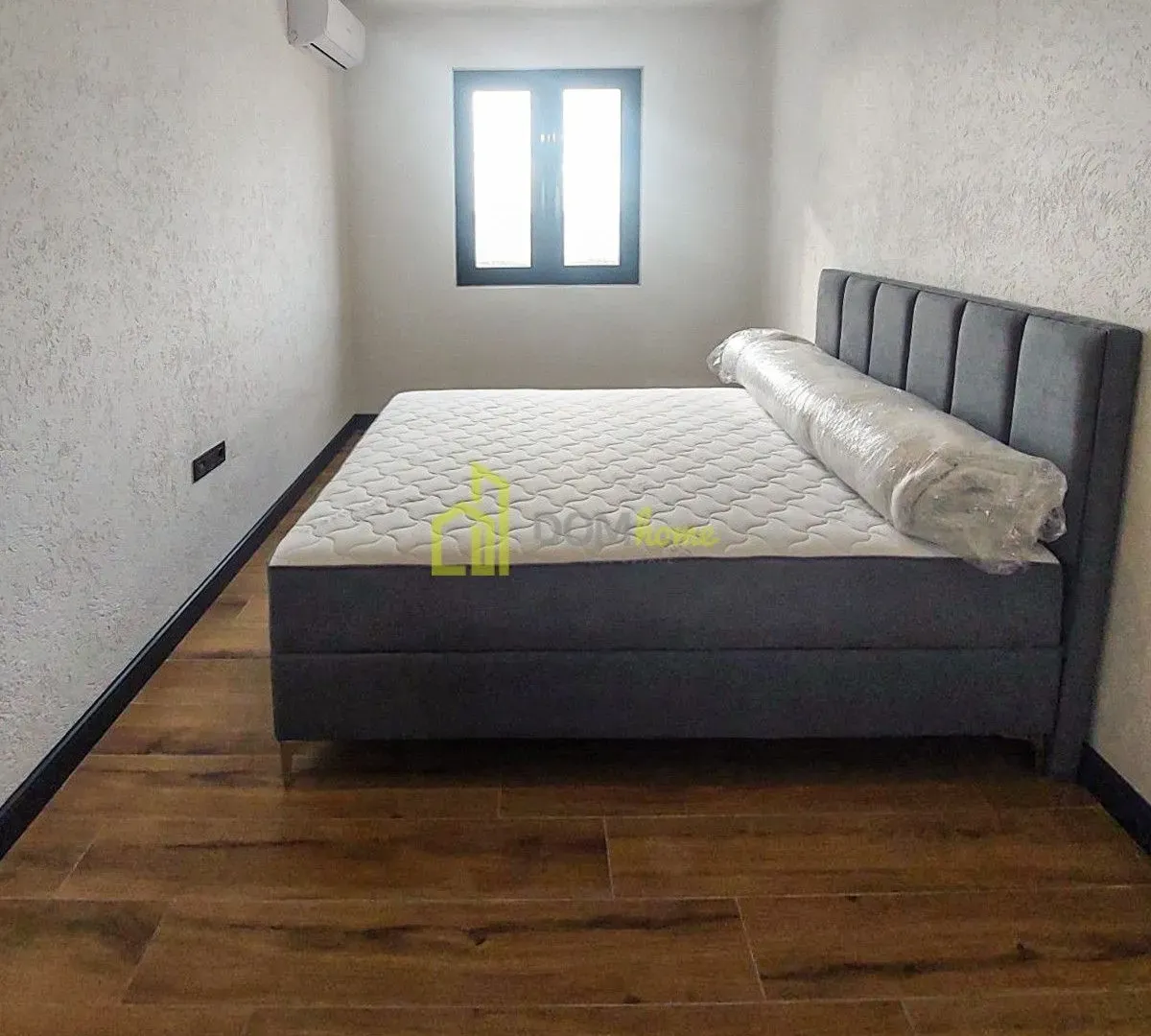 Sale, three bedroom apartment, 150m², Sveti Stefan, Budva