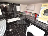 Izdavanje, kuća, 300m², Gorica C, Podgorica - image 28