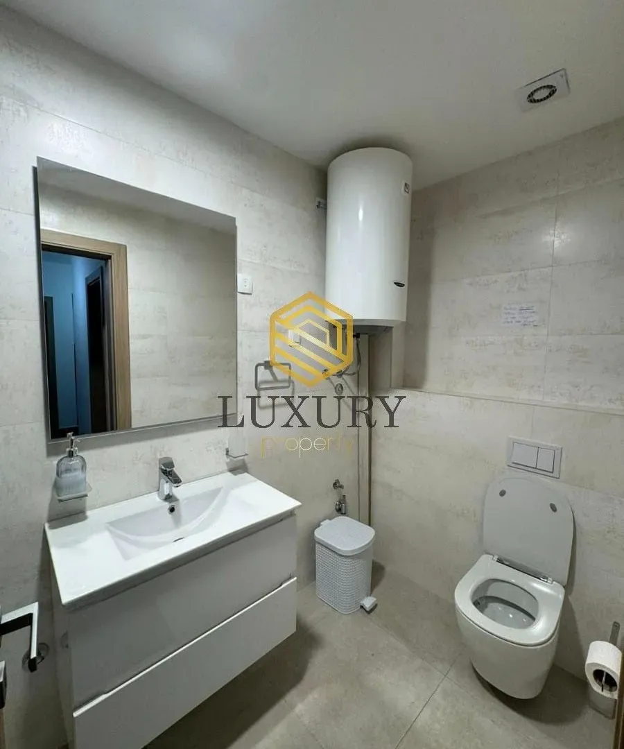 Rent, office space, 70m², Master Kvart, Podgorica
