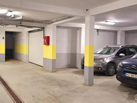 Prodaja, dvosoban stan, 63m², Centar, Tivat - image 17