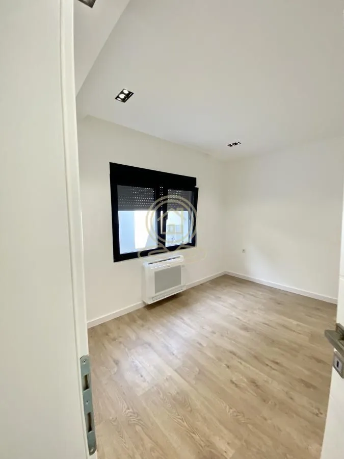 Prodaja, trosoban stan, 64m², Medijana, Niš