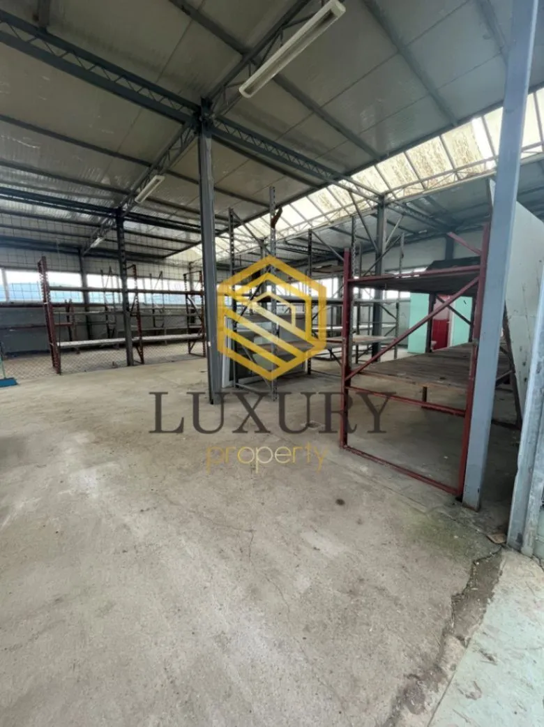 Rent, office space, 270m², Mareza, Podgorica