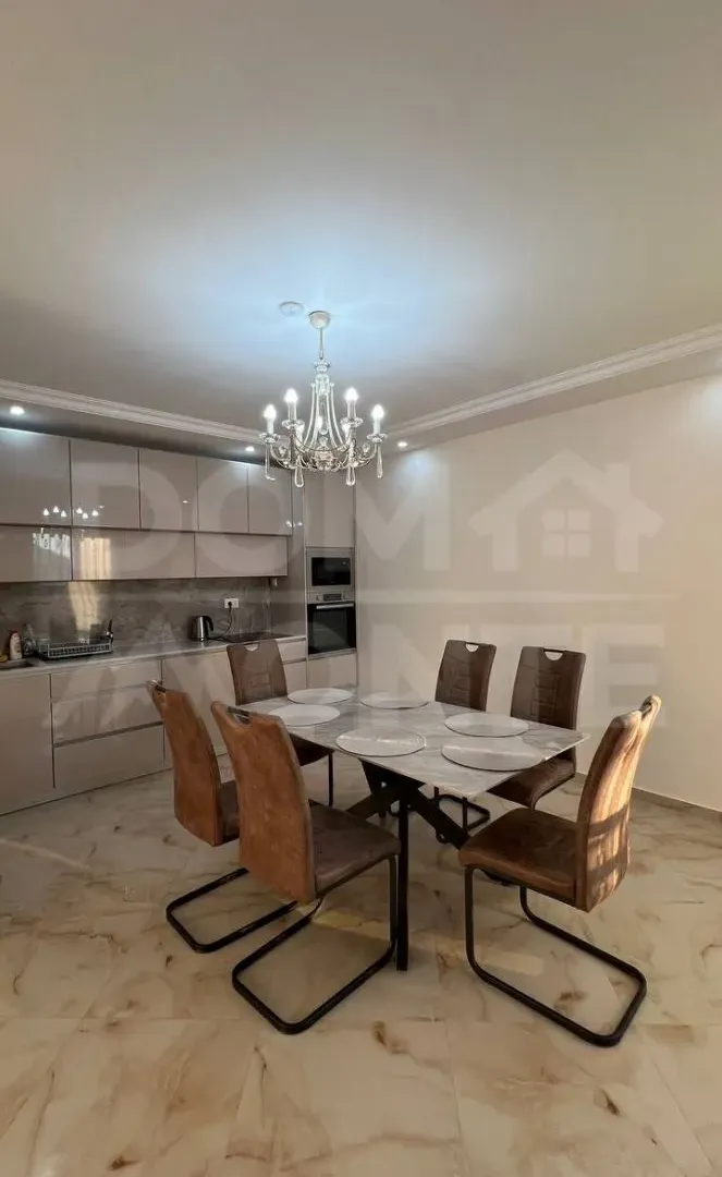 Rent, house, 240m², Tivat, Crna Gora