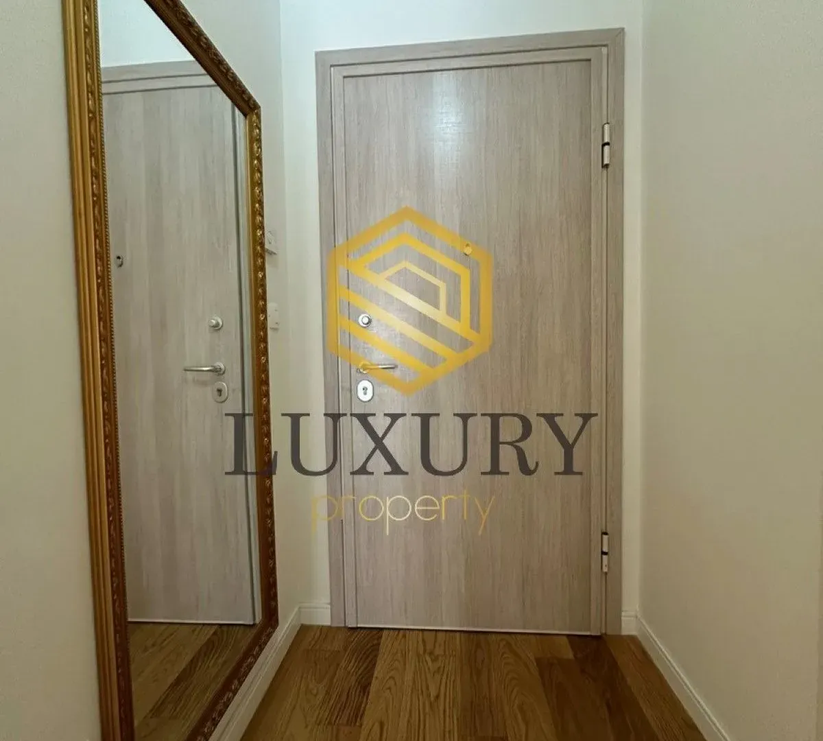 Rent, one bedroom apartment, 42m², Central Point, Podgorica