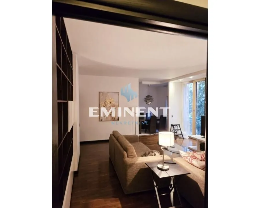 Rent, four bedroom apartment, 87m², Stari Grad, Beograd