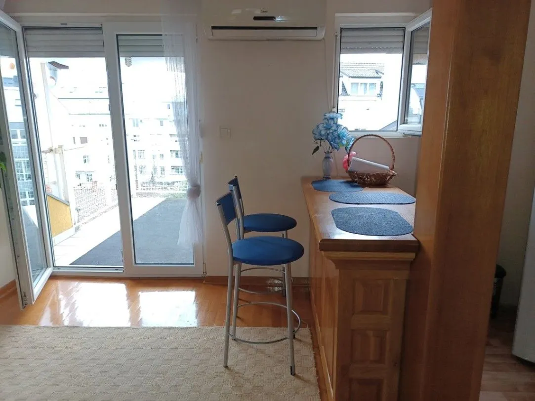 Sale, three bedroom apartment, 85m², Vračar Hram, Vračar Sve Podlokacije